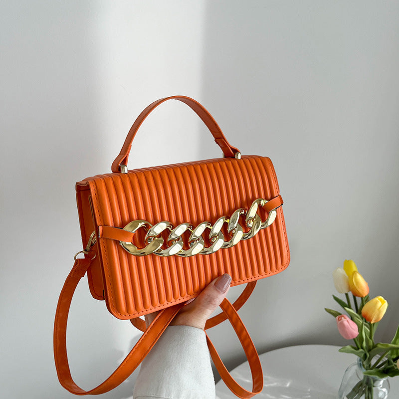Fashion Handbag Chain Embellished Crossbody Bag