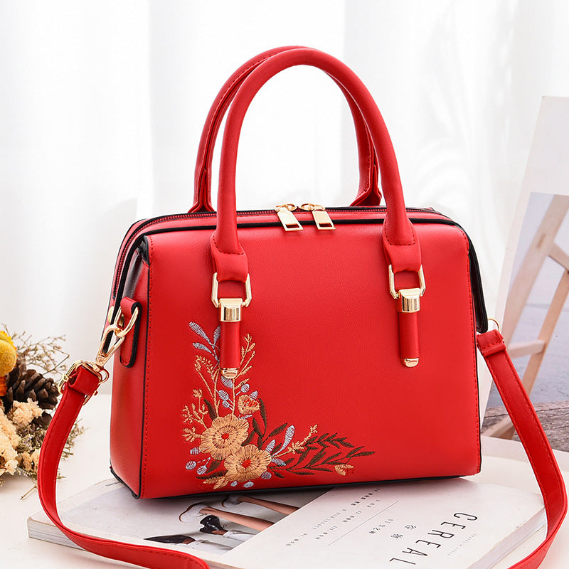 Fresh Embroidered Fashion One Shoulder Messenger Bag