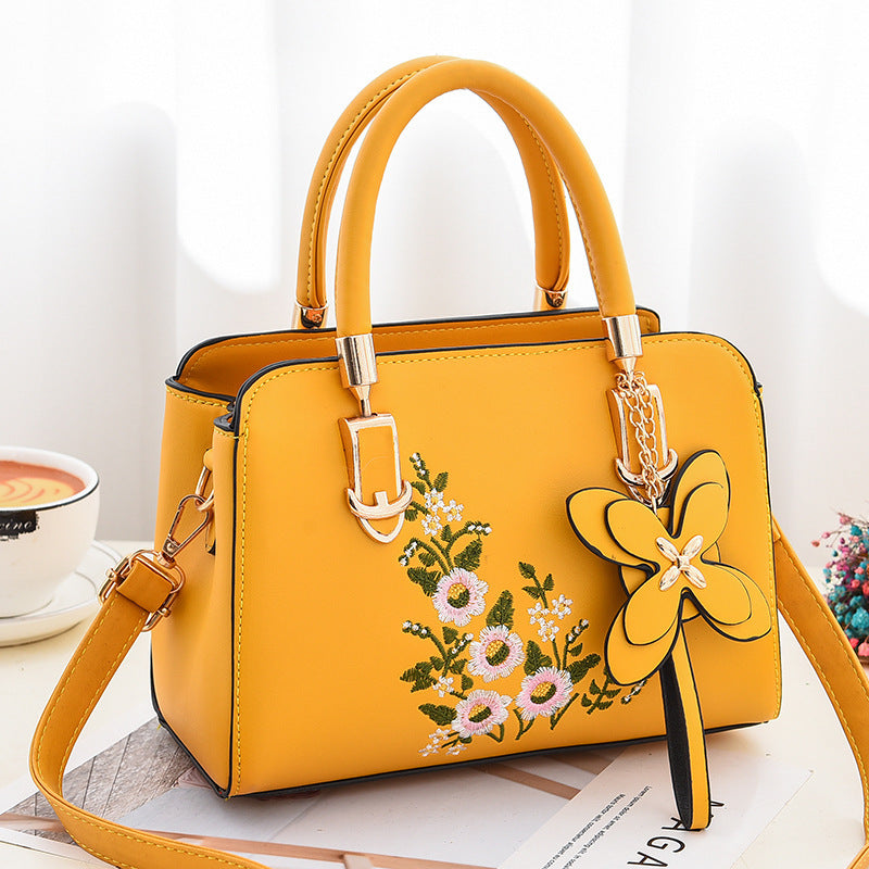 Casual Versatile One Shoulder Diagonal Embroidered Women's Bag