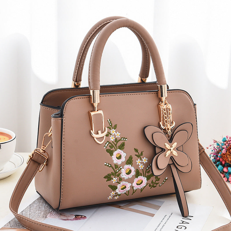 Casual Versatile One Shoulder Diagonal Embroidered Women's Bag