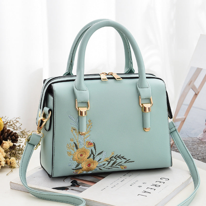 Fresh Embroidered Fashion One Shoulder Messenger Bag