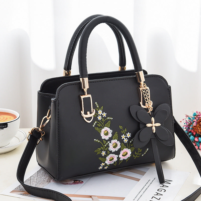 Casual Versatile One Shoulder Diagonal Embroidered Women's Bag
