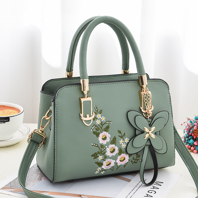Casual Versatile One Shoulder Diagonal Embroidered Women's Bag