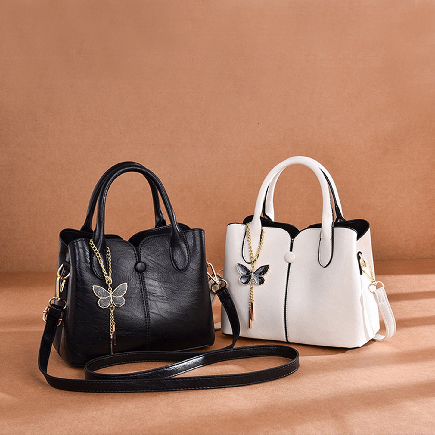 New Fashion Handbag Retro Large Capacity Shoulder Bag