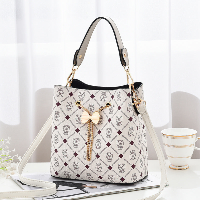 New Fashion Trendy Handbag Shoulder Messenger Bag