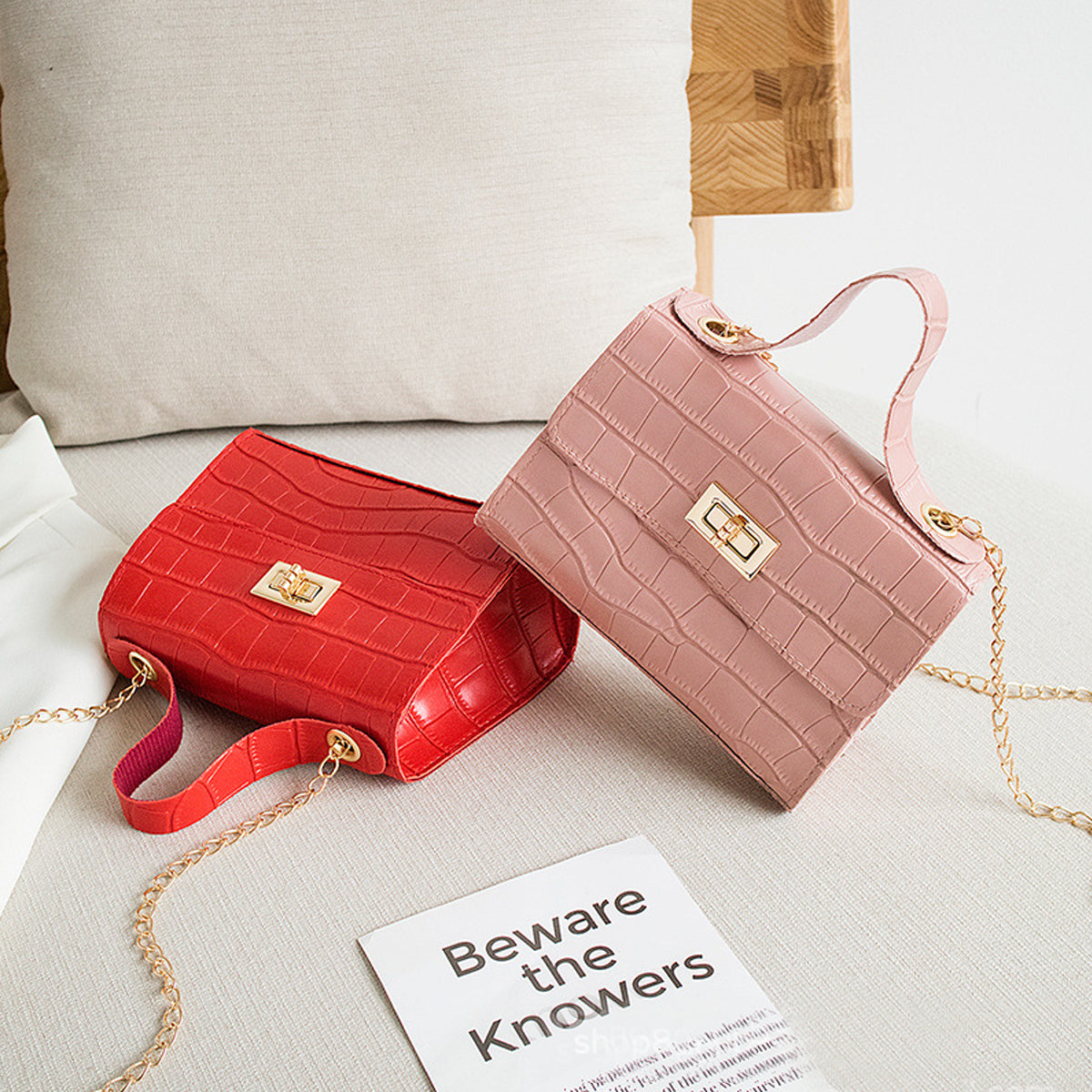 Crocodile Pattern Handbag Versatile Small Square Bag