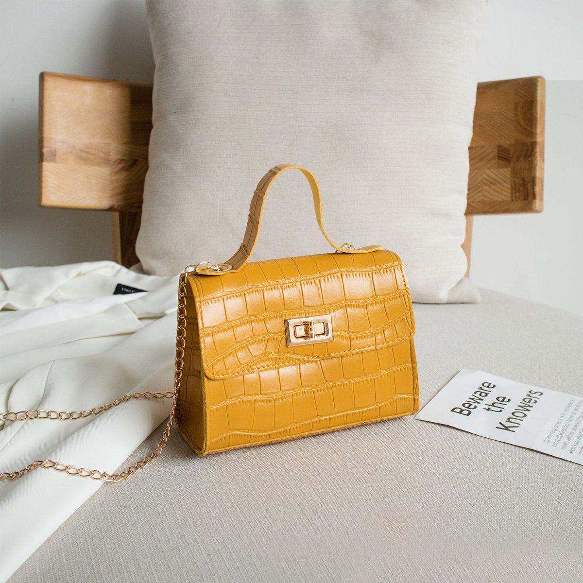 Crocodile Pattern Handbag Versatile Small Square Bag